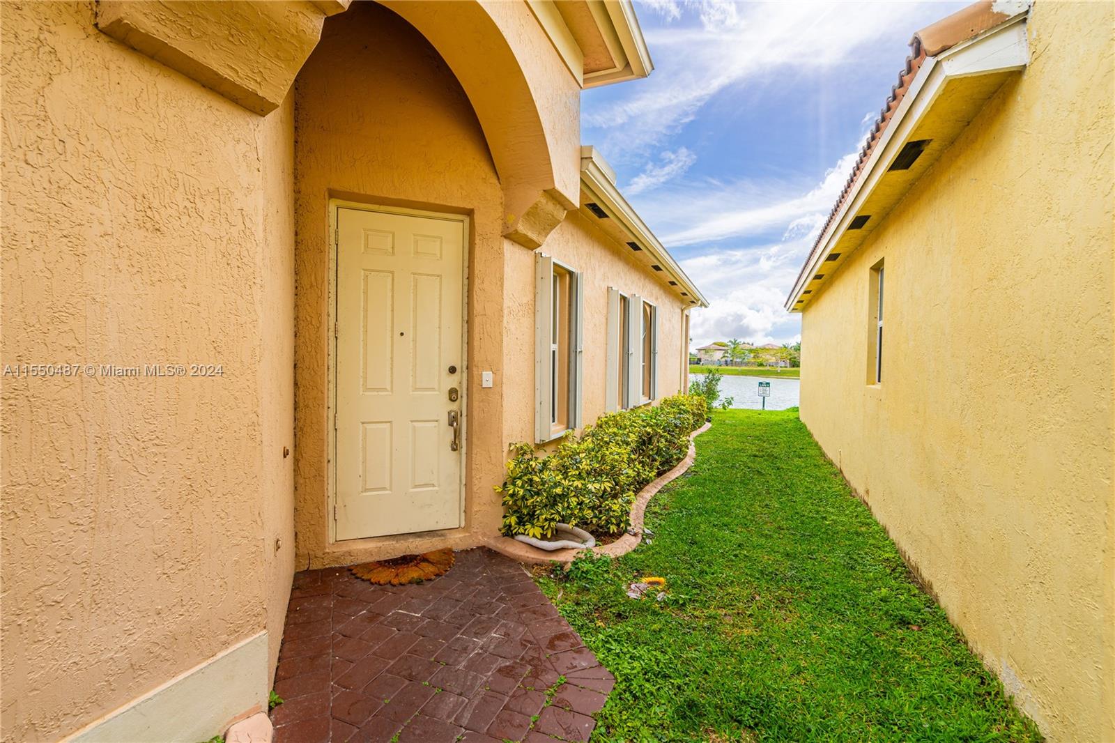 3727 23rd Ct, Homestead, FL, 33033 United States, 4 Bedrooms Bedrooms, ,2 BathroomsBathrooms,Residential,For Sale,23rd Ct,A11550487