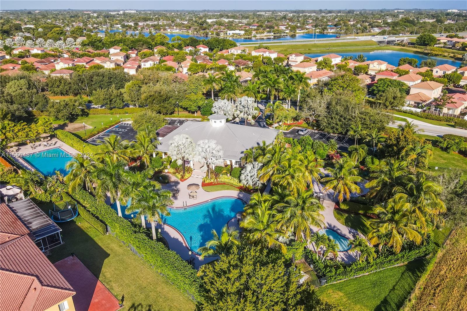 3727 23rd Ct, Homestead, FL, 33033 United States, 4 Bedrooms Bedrooms, ,2 BathroomsBathrooms,Residential,For Sale,23rd Ct,A11550487
