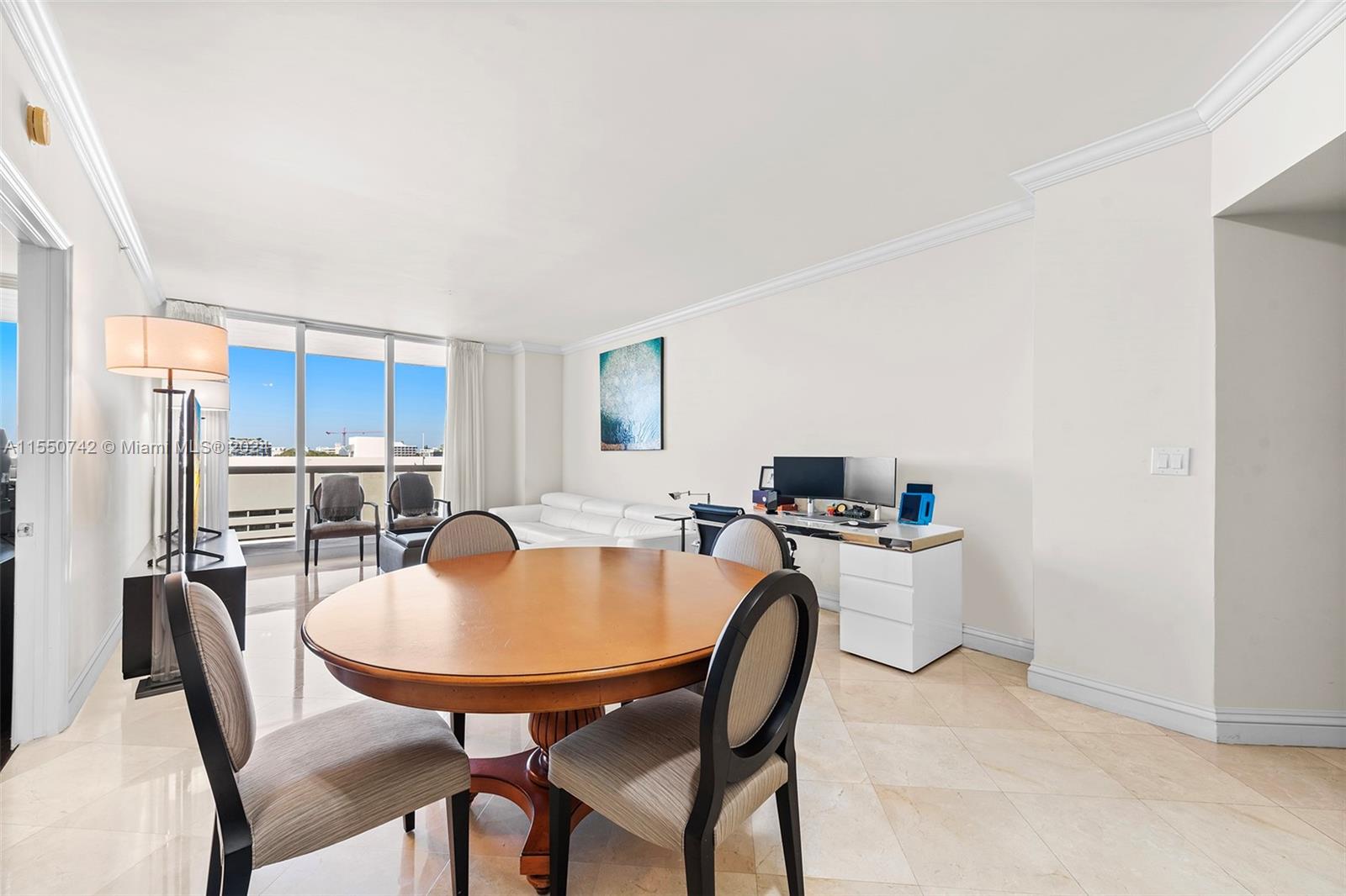 9559 Collins Ave S5-F, Surfside, Florida 33154, 1 Bedroom Bedrooms, ,2 BathroomsBathrooms,Residential,For Sale,9559 Collins Ave S5-F,A11550742