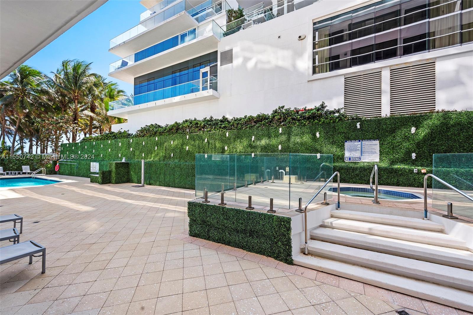9559 Collins Ave S5-F, Surfside, FL 33154, 1 Bedroom Bedrooms, ,2 BathroomsBathrooms,Residential,For Sale,Collins Ave,A11550742