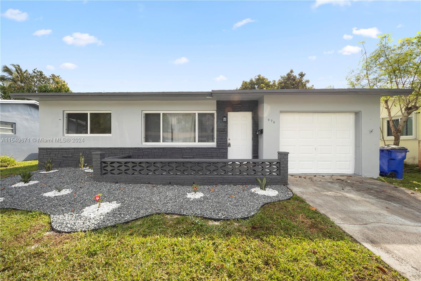 970 69th Ave, Margate, FL, 33063 United States, 3 Bedrooms Bedrooms, ,2 BathroomsBathrooms,Residential,For Sale,69th Ave,A11549671