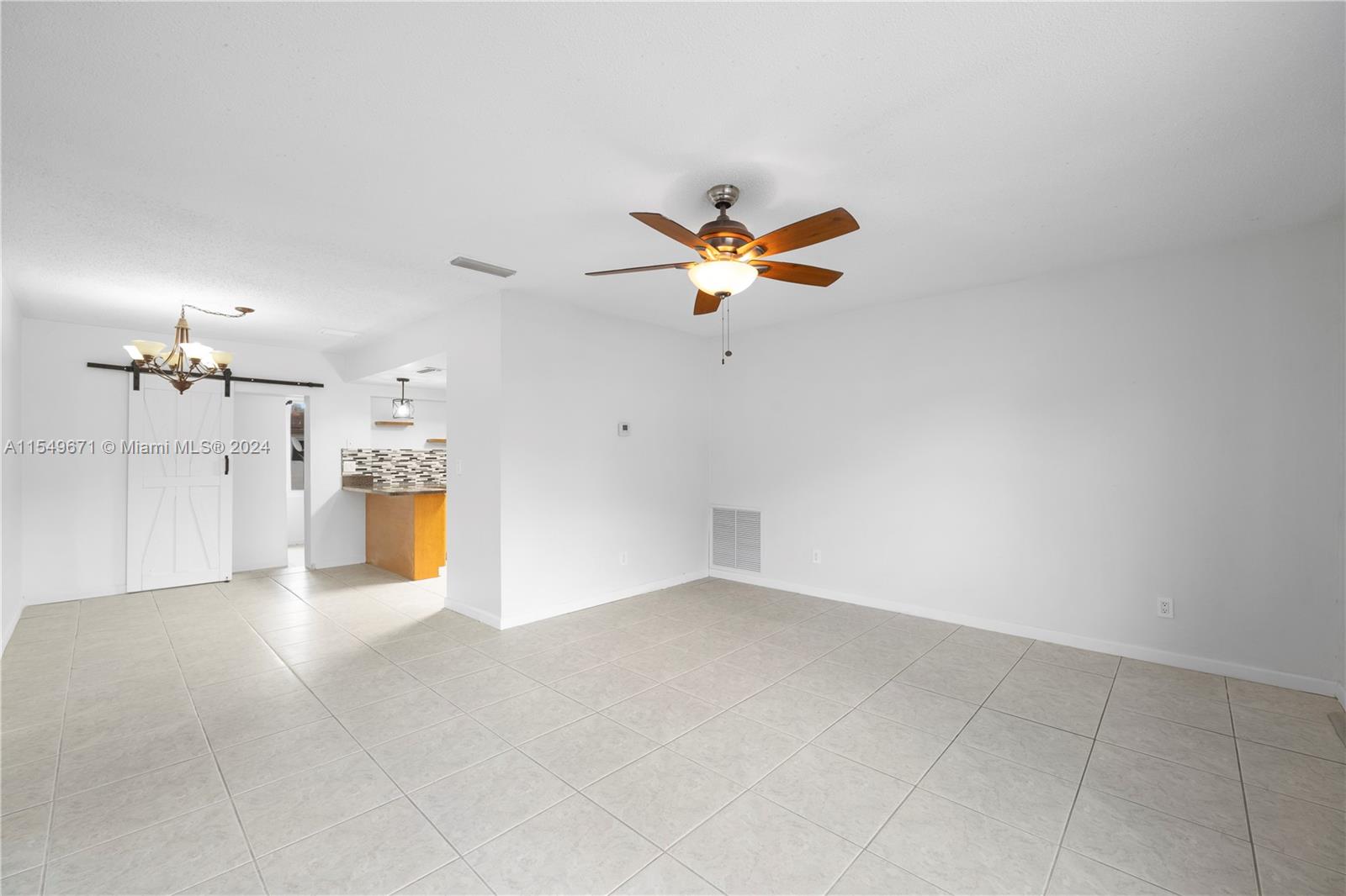970 69th Ave, Margate, FL, 33063 United States, 3 Bedrooms Bedrooms, ,2 BathroomsBathrooms,Residential,For Sale,69th Ave,A11549671