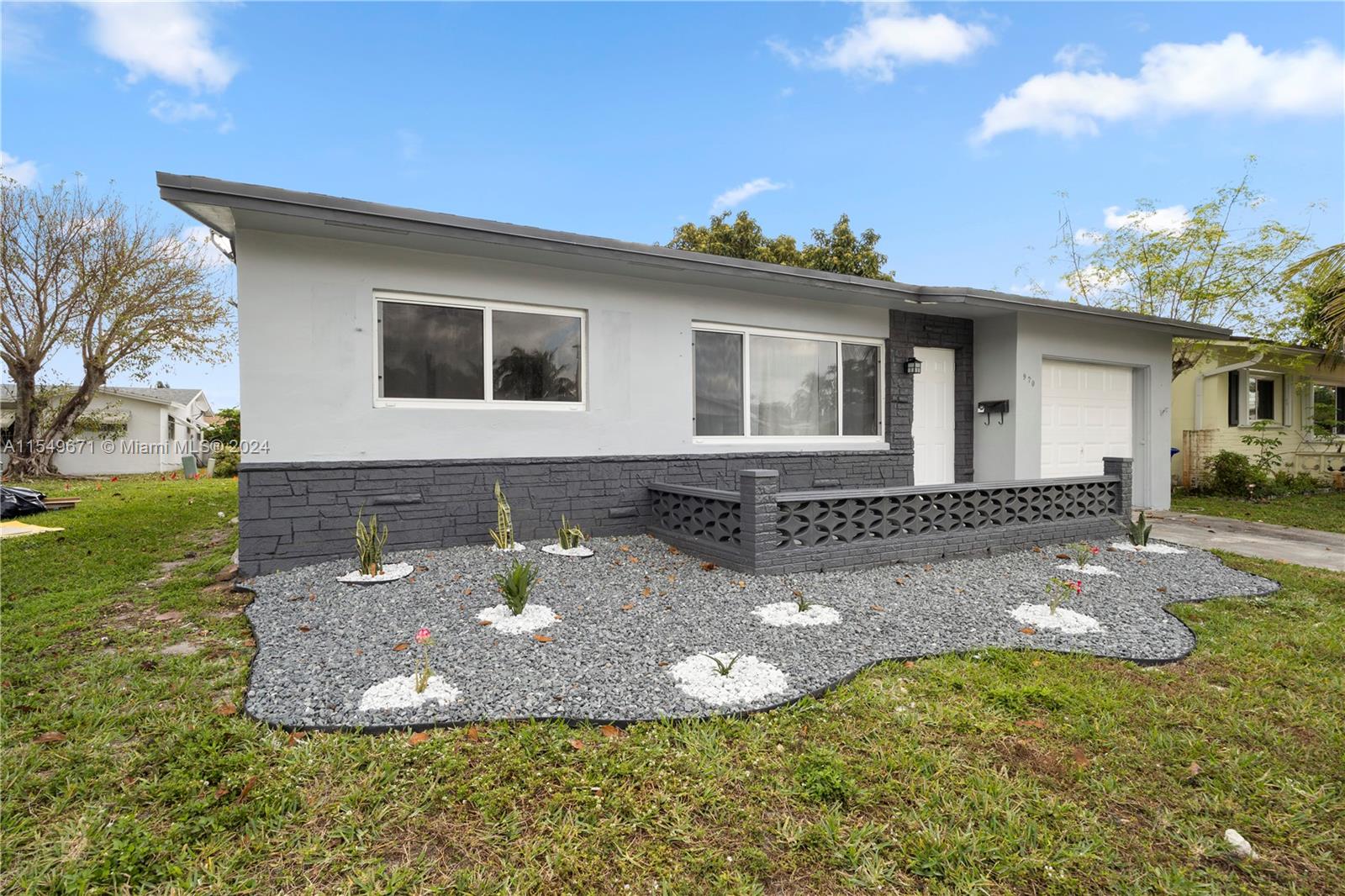 970 69th Ave, Margate, FL, 33063 United States, 3 Bedrooms Bedrooms, ,2 BathroomsBathrooms,Residential,For Sale,69th Ave,A11549671