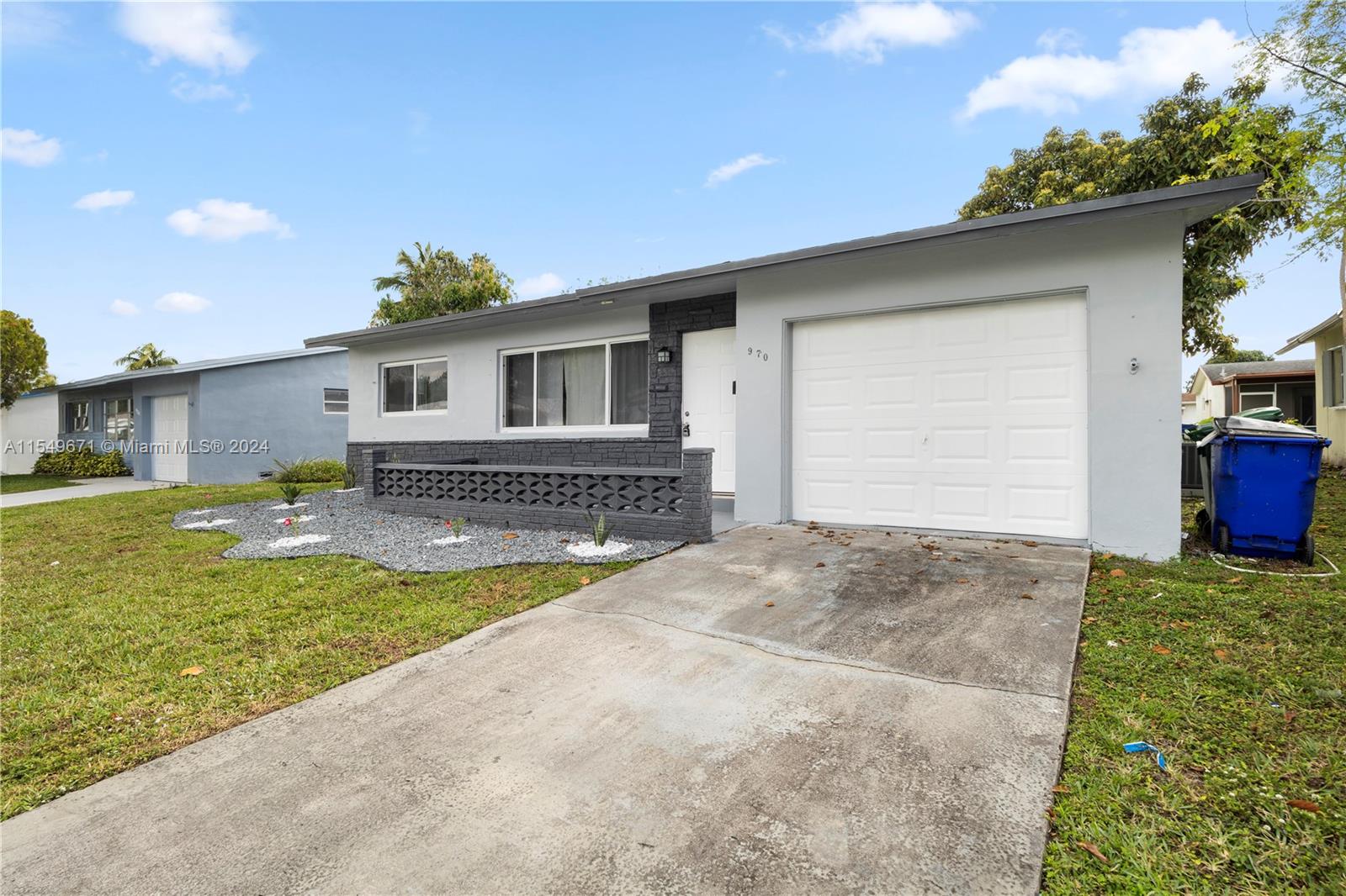 970 69th Ave, Margate, FL, 33063 United States, 3 Bedrooms Bedrooms, ,2 BathroomsBathrooms,Residential,For Sale,69th Ave,A11549671