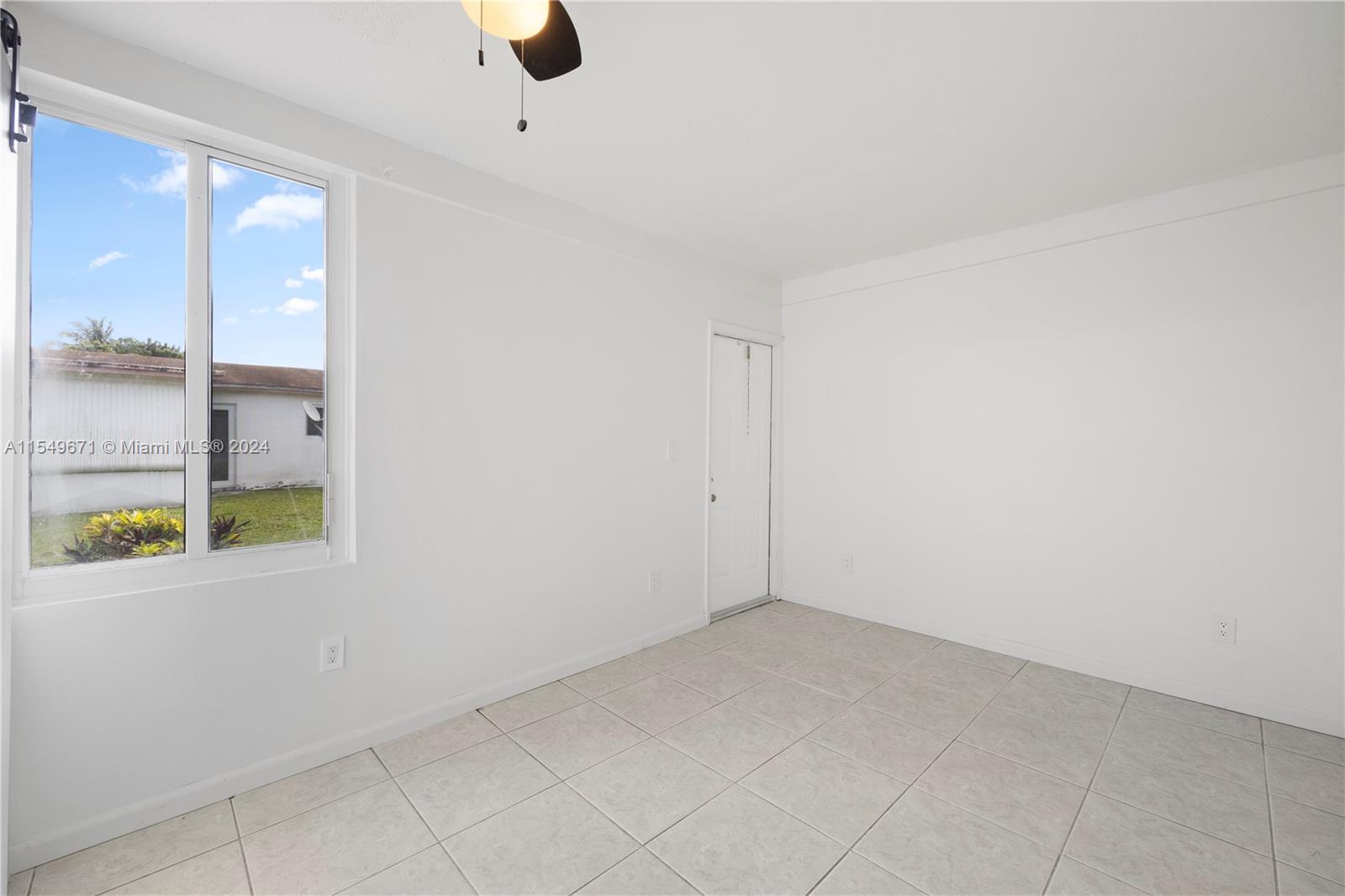 970 69th Ave, Margate, FL, 33063 United States, 3 Bedrooms Bedrooms, ,2 BathroomsBathrooms,Residential,For Sale,69th Ave,A11549671