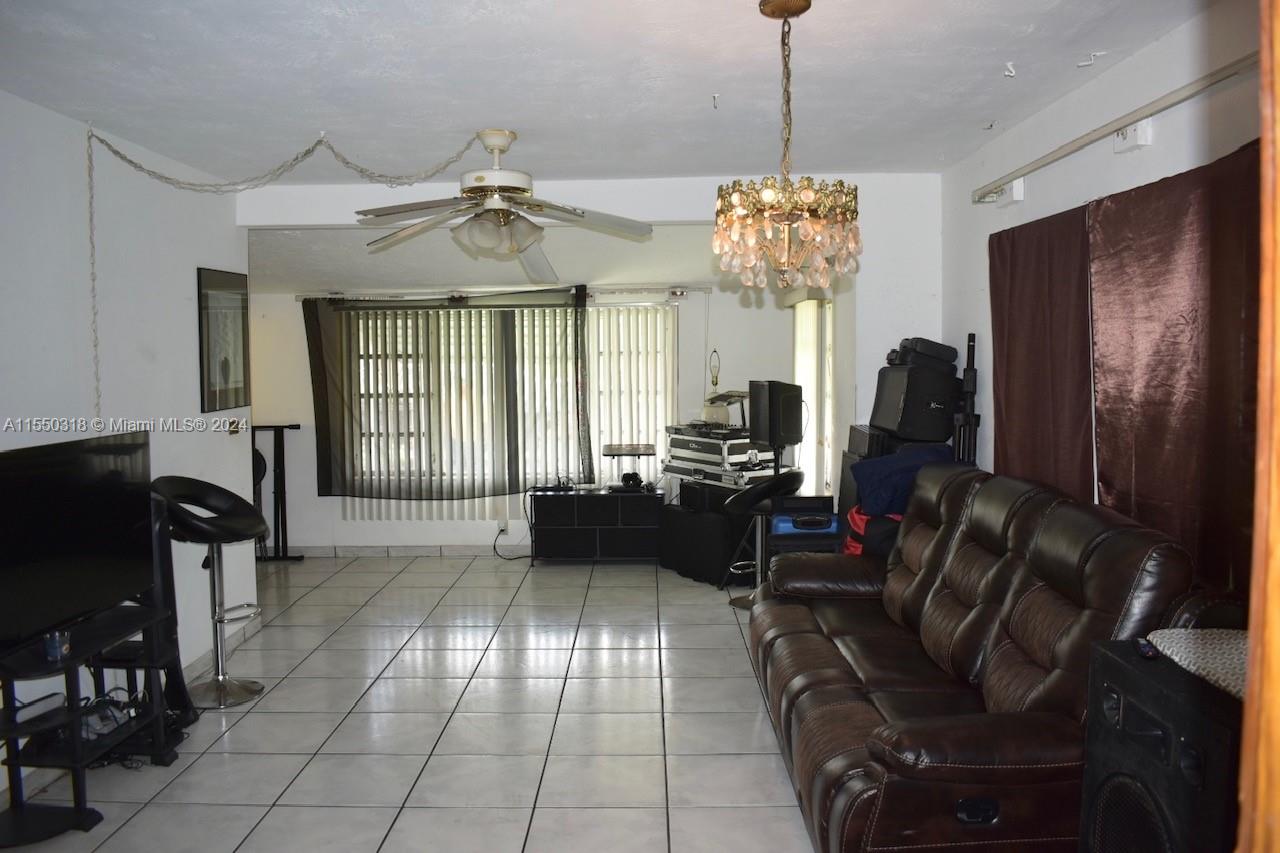 5221 24 Court, Unincorporated Dade County, FL, 33142 United States, 2 Bedrooms Bedrooms, ,1 BathroomBathrooms,Residential,For Sale,24 Court,A11550318