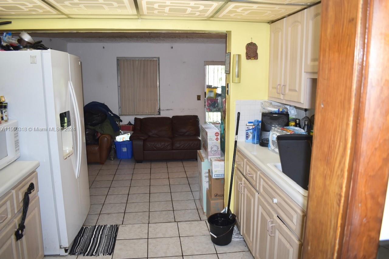 5221 24 Court, Unincorporated Dade County, FL, 33142 United States, 2 Bedrooms Bedrooms, ,1 BathroomBathrooms,Residential,For Sale,24 Court,A11550318
