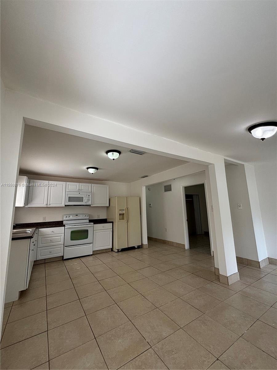 412 NW 95th St, Miami, Florida 33150, 3 Bedrooms Bedrooms, ,1 BathroomBathrooms,Residential,For Sale,412 NW 95th St,A11550876