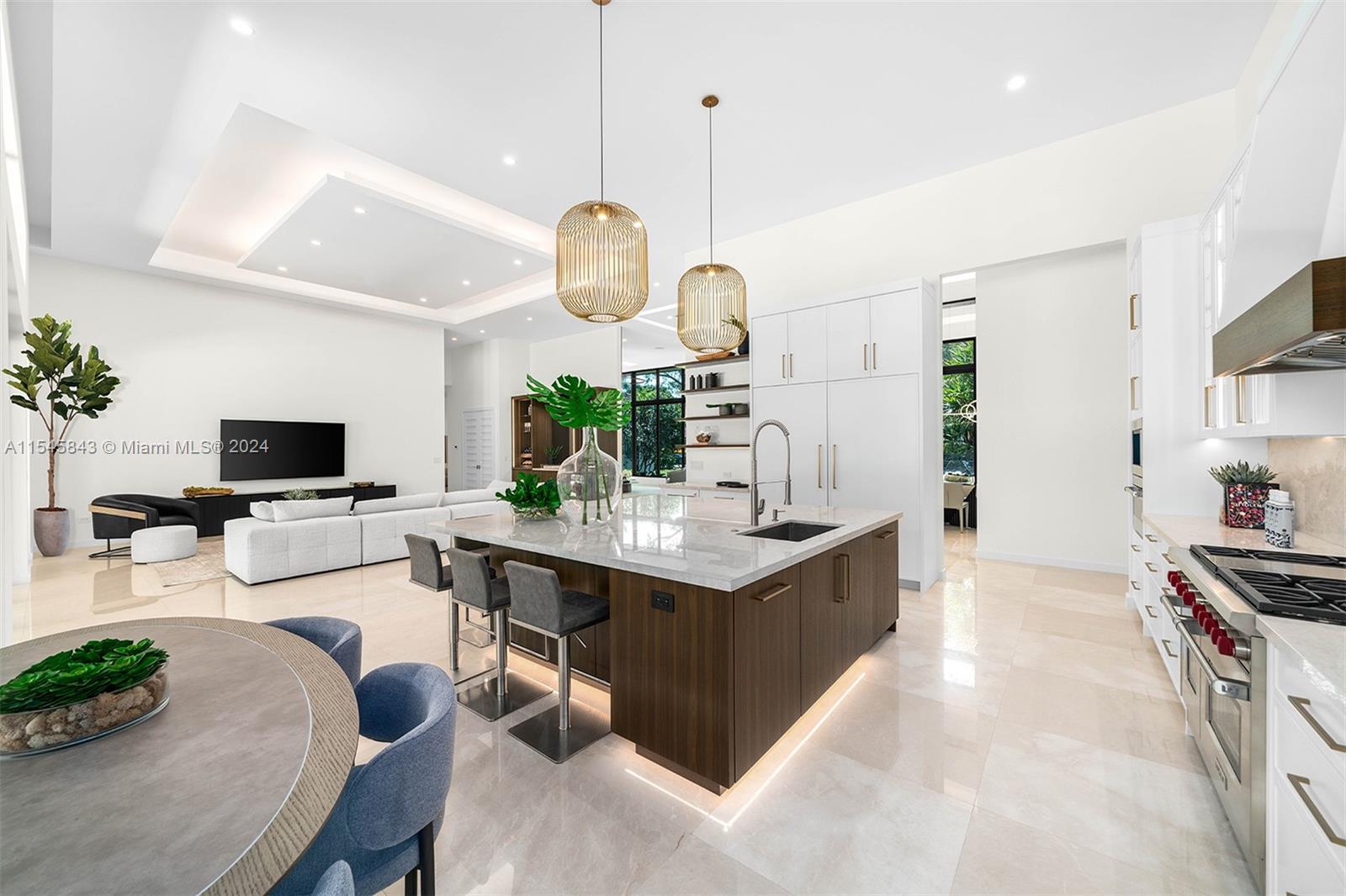 6725 92nd St, Pinecrest, FL, 33156 United States, 7 Bedrooms Bedrooms, ,8 BathroomsBathrooms,Residential,For Sale,92nd St,A11545843