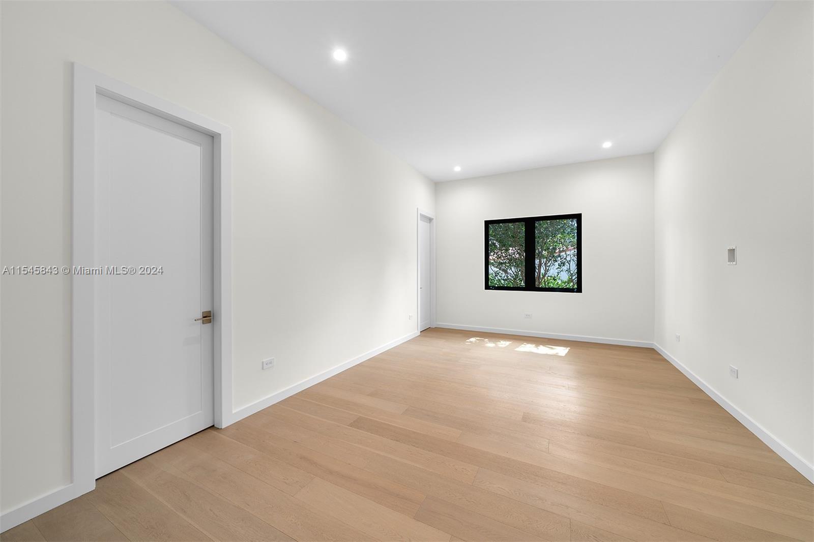 6725 92nd St, Pinecrest, FL, 33156 United States, 7 Bedrooms Bedrooms, ,8 BathroomsBathrooms,Residential,For Sale,92nd St,A11545843