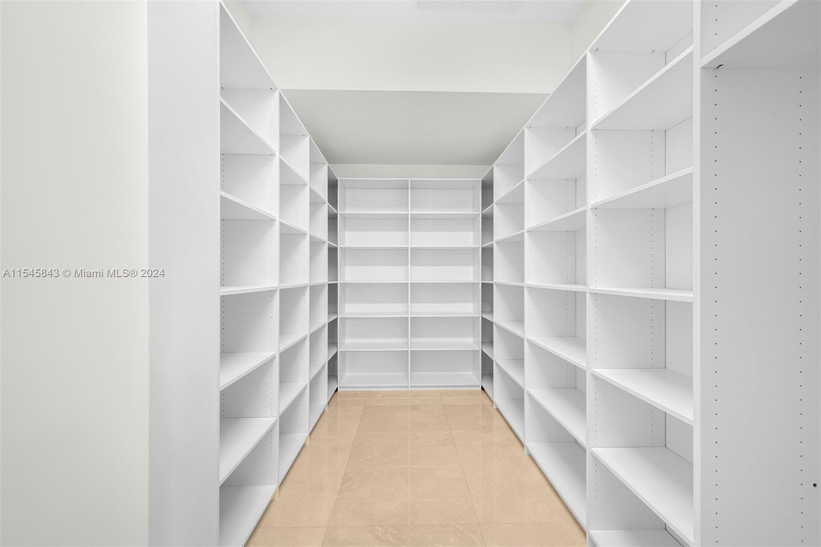 6725 92nd St, Pinecrest, FL, 33156 United States, 7 Bedrooms Bedrooms, ,8 BathroomsBathrooms,Residential,For Sale,92nd St,A11545843