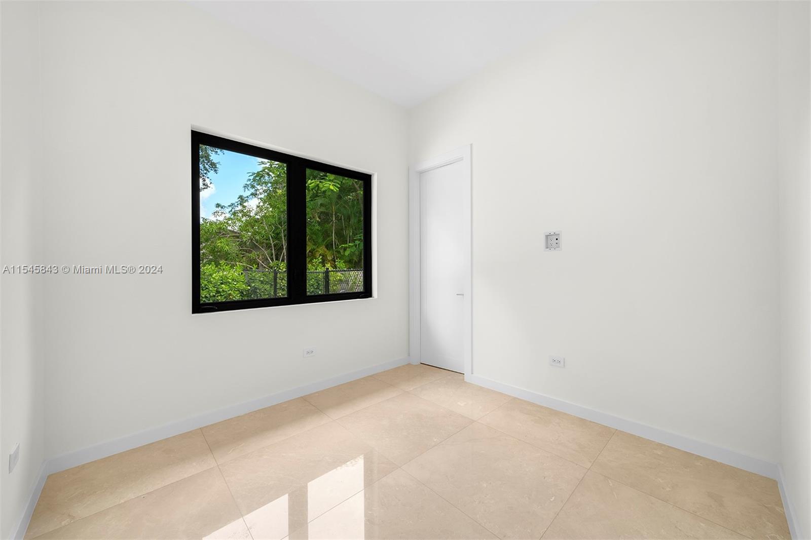 6725 92nd St, Pinecrest, FL, 33156 United States, 7 Bedrooms Bedrooms, ,8 BathroomsBathrooms,Residential,For Sale,92nd St,A11545843