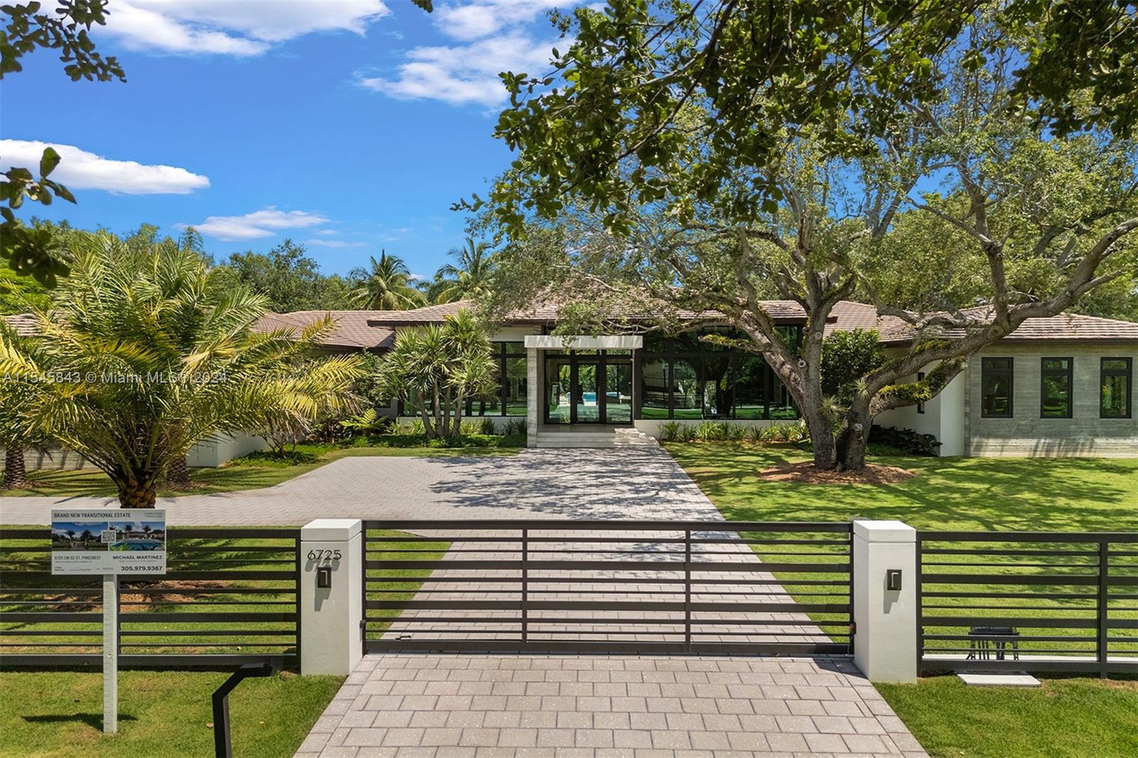 6725 92nd St, Pinecrest, FL, 33156 United States, 7 Bedrooms Bedrooms, ,8 BathroomsBathrooms,Residential,For Sale,92nd St,A11545843