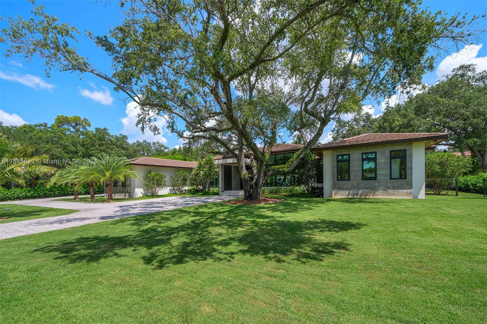 6725 92nd St, Pinecrest, FL, 33156 United States, 7 Bedrooms Bedrooms, ,8 BathroomsBathrooms,Residential,For Sale,92nd St,A11545843