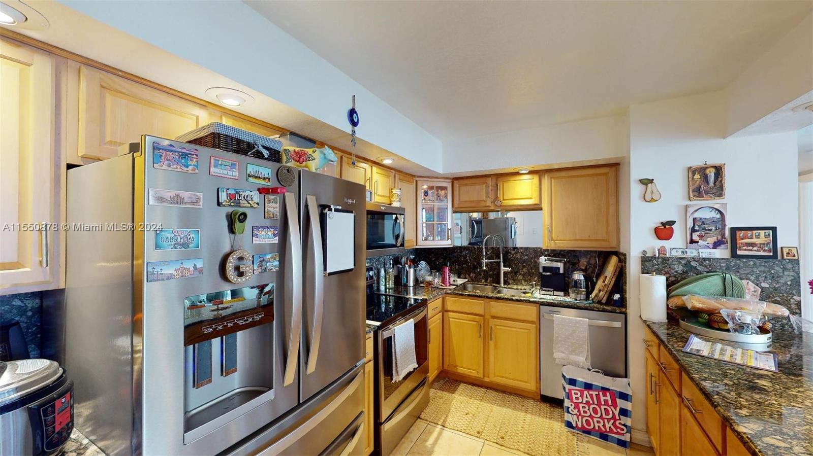 2851 NE 183rd St 1706E, Aventura, Florida 33160, 2 Bedrooms Bedrooms, ,2 BathroomsBathrooms,Residentiallease,For Rent,2851 NE 183rd St 1706E,A11550878