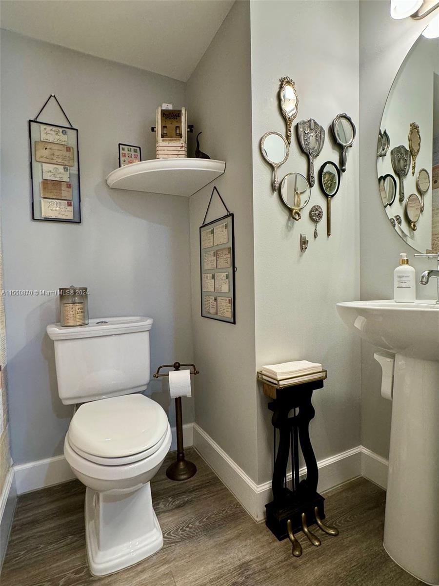 Powder Room