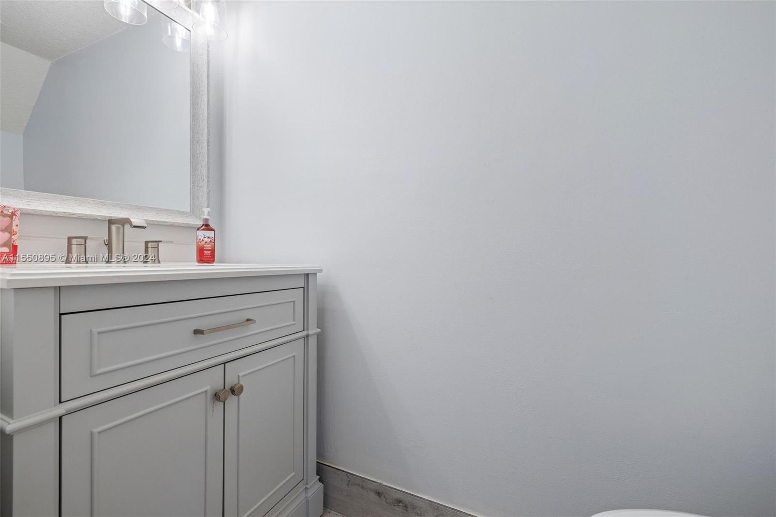 6498 129 AVENUE, Miami, FL, 33183 United States, 3 Bedrooms Bedrooms, ,2 BathroomsBathrooms,Residential,For Sale,129 AVENUE,A11550895