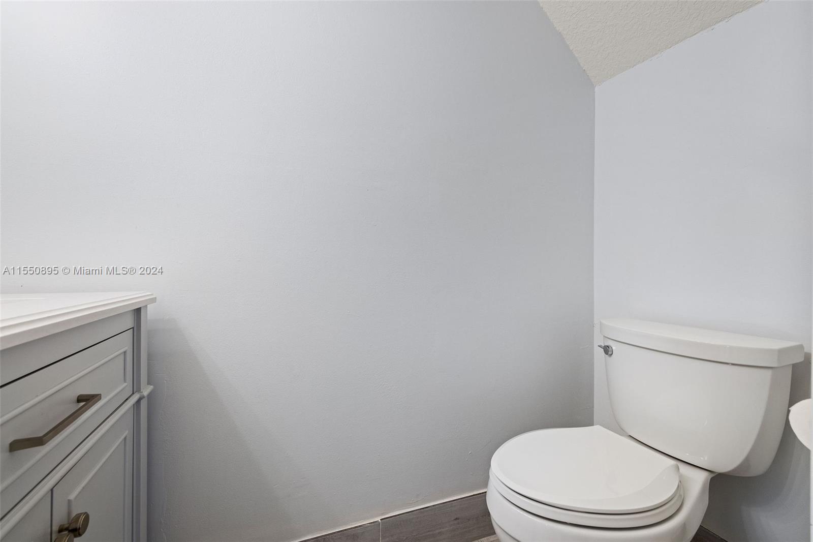 6498 129 AVENUE, Miami, FL, 33183 United States, 3 Bedrooms Bedrooms, ,2 BathroomsBathrooms,Residential,For Sale,129 AVENUE,A11550895