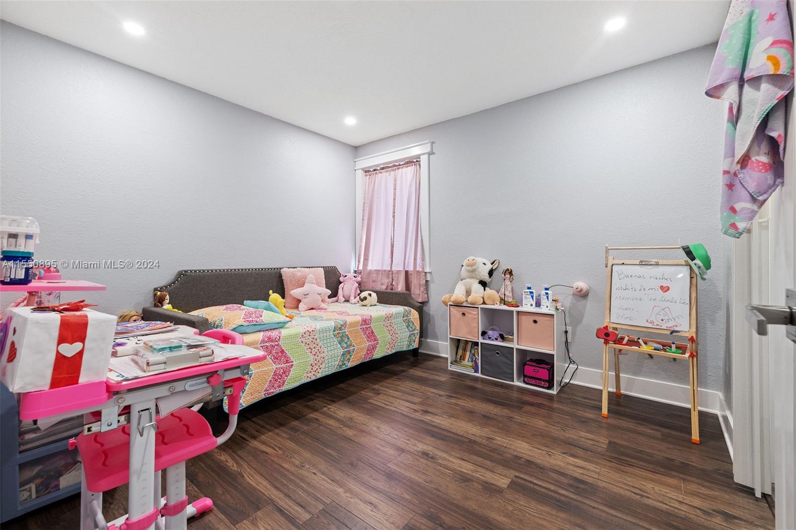 6498 129 AVENUE, Miami, FL, 33183 United States, 3 Bedrooms Bedrooms, ,2 BathroomsBathrooms,Residential,For Sale,129 AVENUE,A11550895