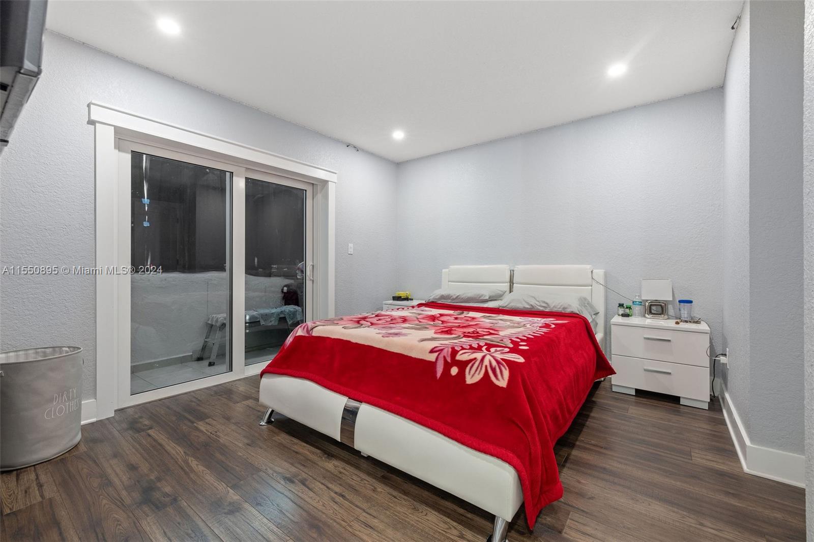 6498 129 AVENUE, Miami, FL, 33183 United States, 3 Bedrooms Bedrooms, ,2 BathroomsBathrooms,Residential,For Sale,129 AVENUE,A11550895
