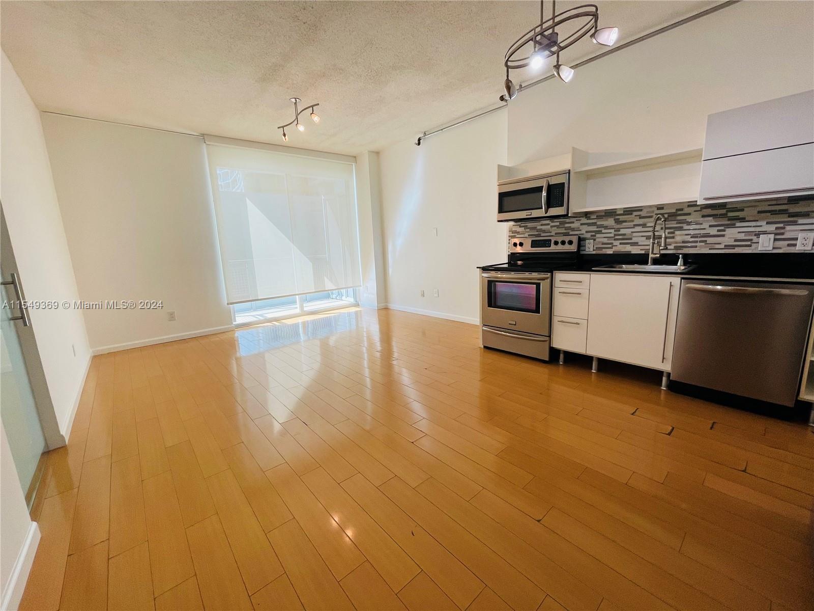 Spectacular studio converted to a 1 bedroom. This beautiful unit overlooking to the pool has stainless steel appliances, custom closet, window shades/ blackout & laminate wood floors. Amenities: Pool , Billiard room, Pool & jacuzzi , Fitness Center, Business room, Club room, 24/7 valet & securityWalk to Brickell City Center, Metro rail, Metro Mover, restaurants, shops & bars. One assigned covered parking space. Cable & internet are not included.