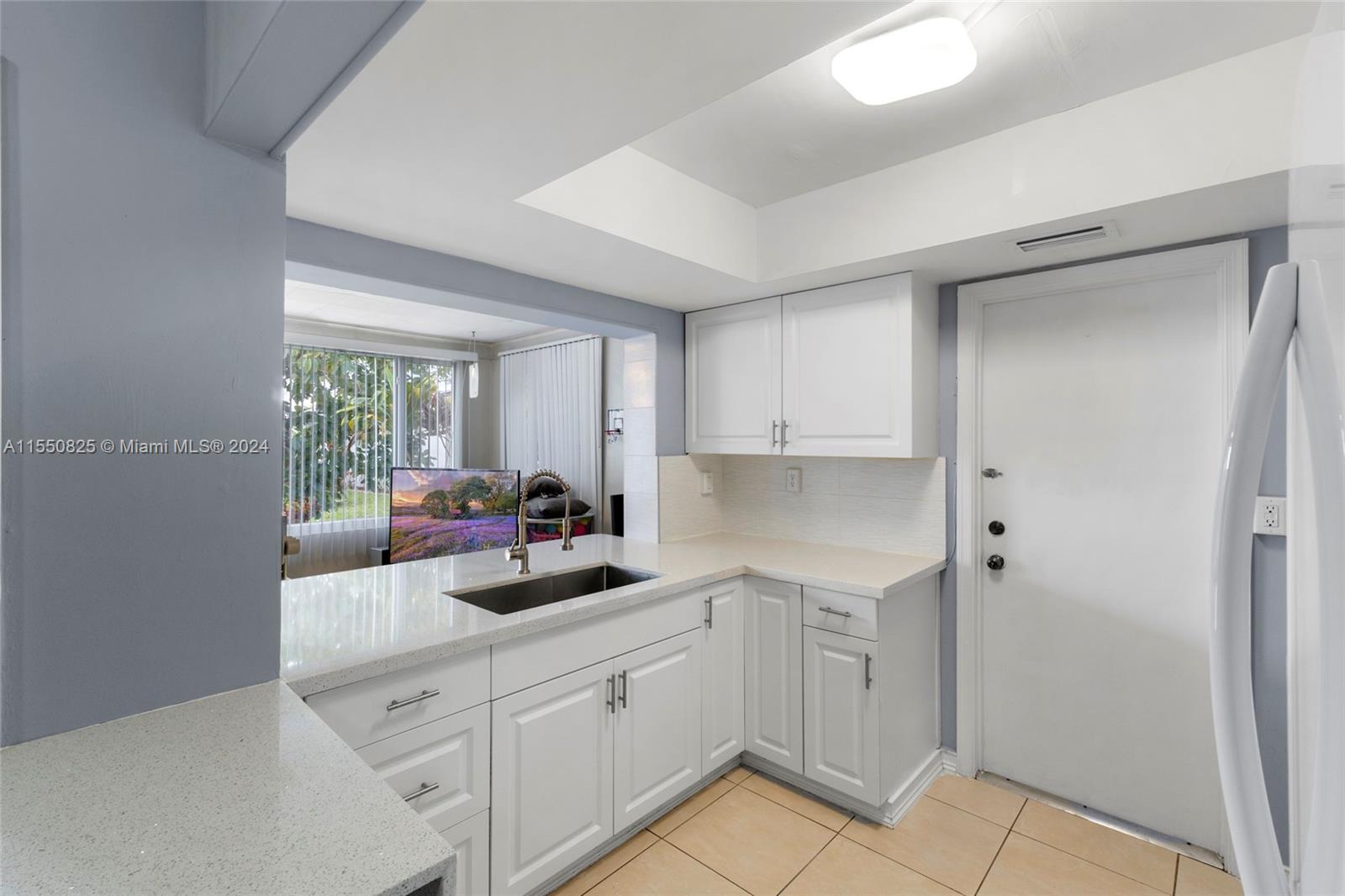 5721 65th Ter, Tamarac, FL, 33321 United States, 2 Bedrooms Bedrooms, ,1 BathroomBathrooms,Residential,For Sale,65th Ter,A11550825