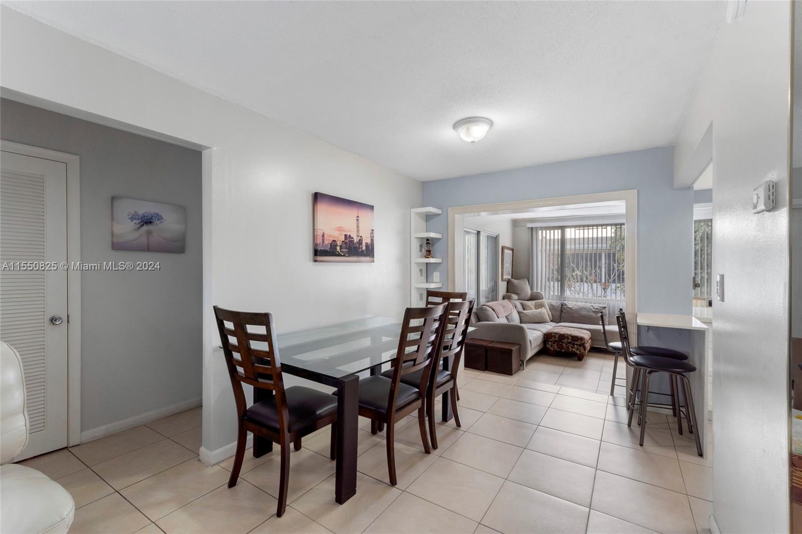 5721 65th Ter, Tamarac, FL, 33321 United States, 2 Bedrooms Bedrooms, ,1 BathroomBathrooms,Residential,For Sale,65th Ter,A11550825