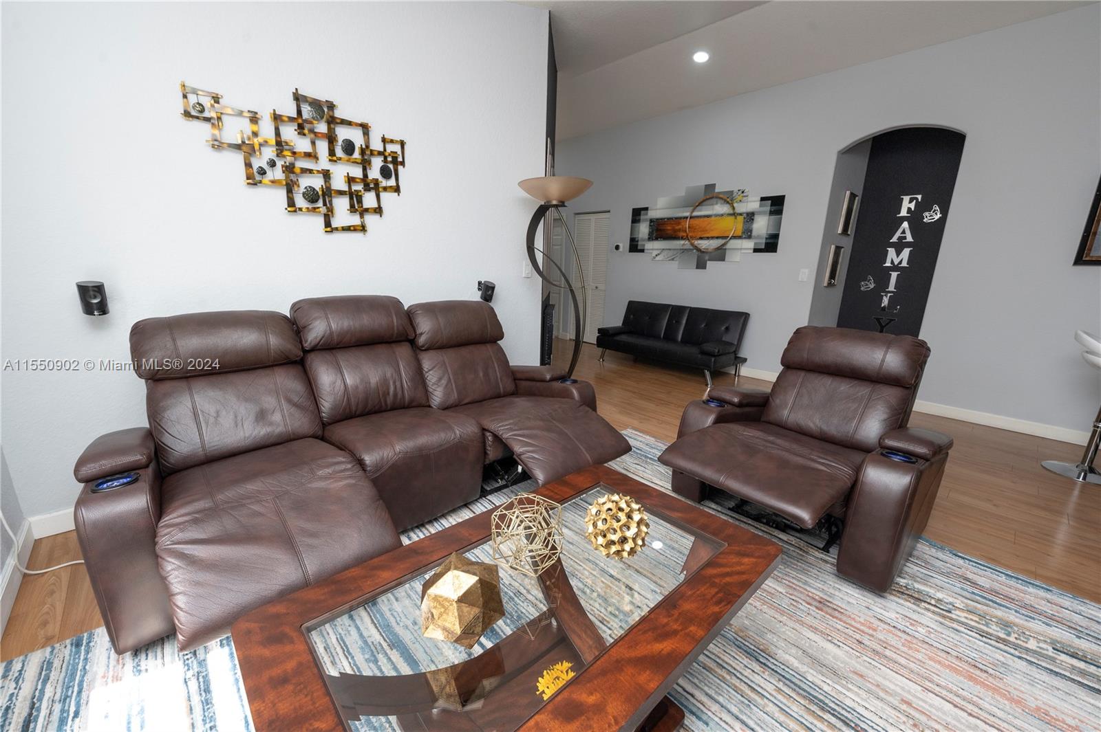 1411 SE 18th Ter, Homestead, Florida 33035, 3 Bedrooms Bedrooms, ,2 BathroomsBathrooms,Residential,For Sale,1411 SE 18th Ter,A11550902