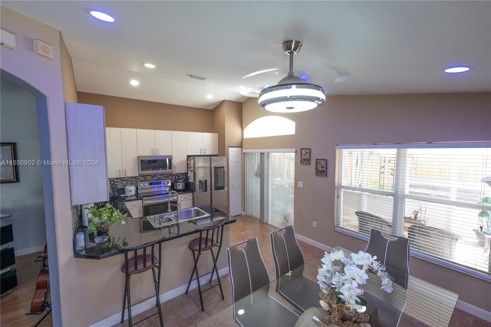 1411 SE 18th Ter, Homestead, Florida 33035, 3 Bedrooms Bedrooms, ,2 BathroomsBathrooms,Residential,For Sale,1411 SE 18th Ter,A11550902