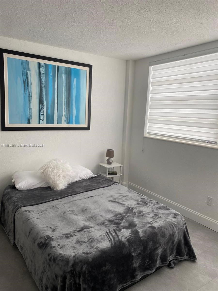 16410 Miami Dr 502, North Miami Beach, Florida 33162, 2 Bedrooms Bedrooms, ,1 BathroomBathrooms,Residential,For Sale,16410 Miami Dr 502,A11550257