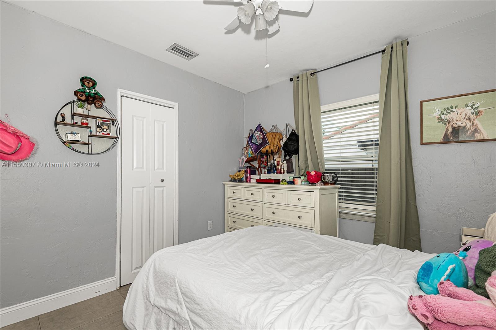 142 18th St, Hialeah, FL, 33010 United States, 4 Bedrooms Bedrooms, ,1 BathroomBathrooms,Residential,For Sale,18th St,A11550307