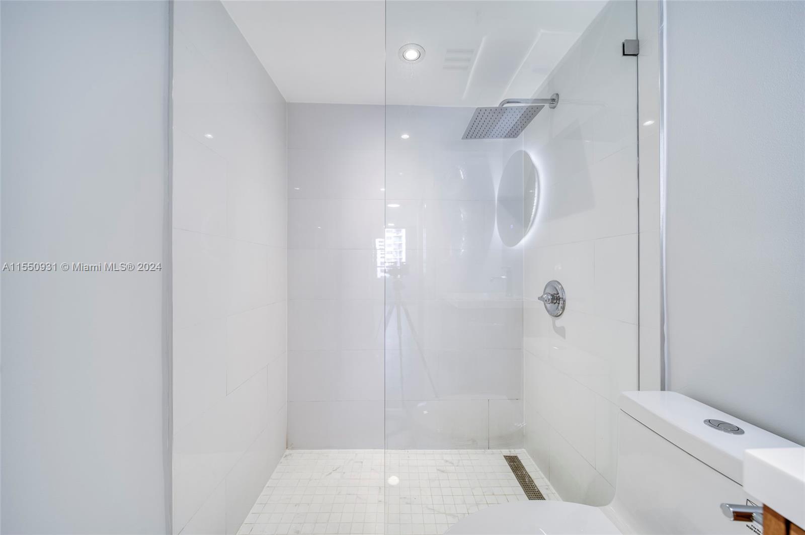 1500 Bay Rd 648S, Miami Beach, Florida 33139, 2 Bedrooms Bedrooms, ,2 BathroomsBathrooms,Residential,For Sale,1500 Bay Rd 648S,A11550931