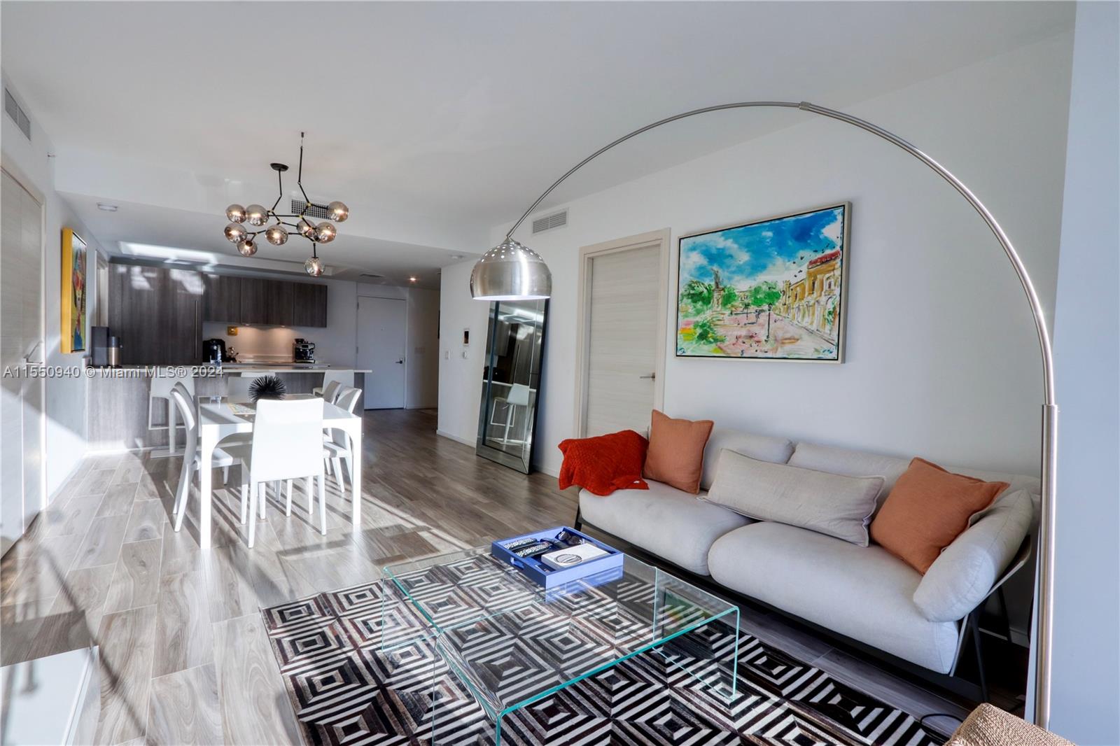 801 Miami Ave, Miami, FL, 33130 United States, 2 Bedrooms Bedrooms, ,2 BathroomsBathrooms,Residential,For Sale,Miami Ave,A11550940