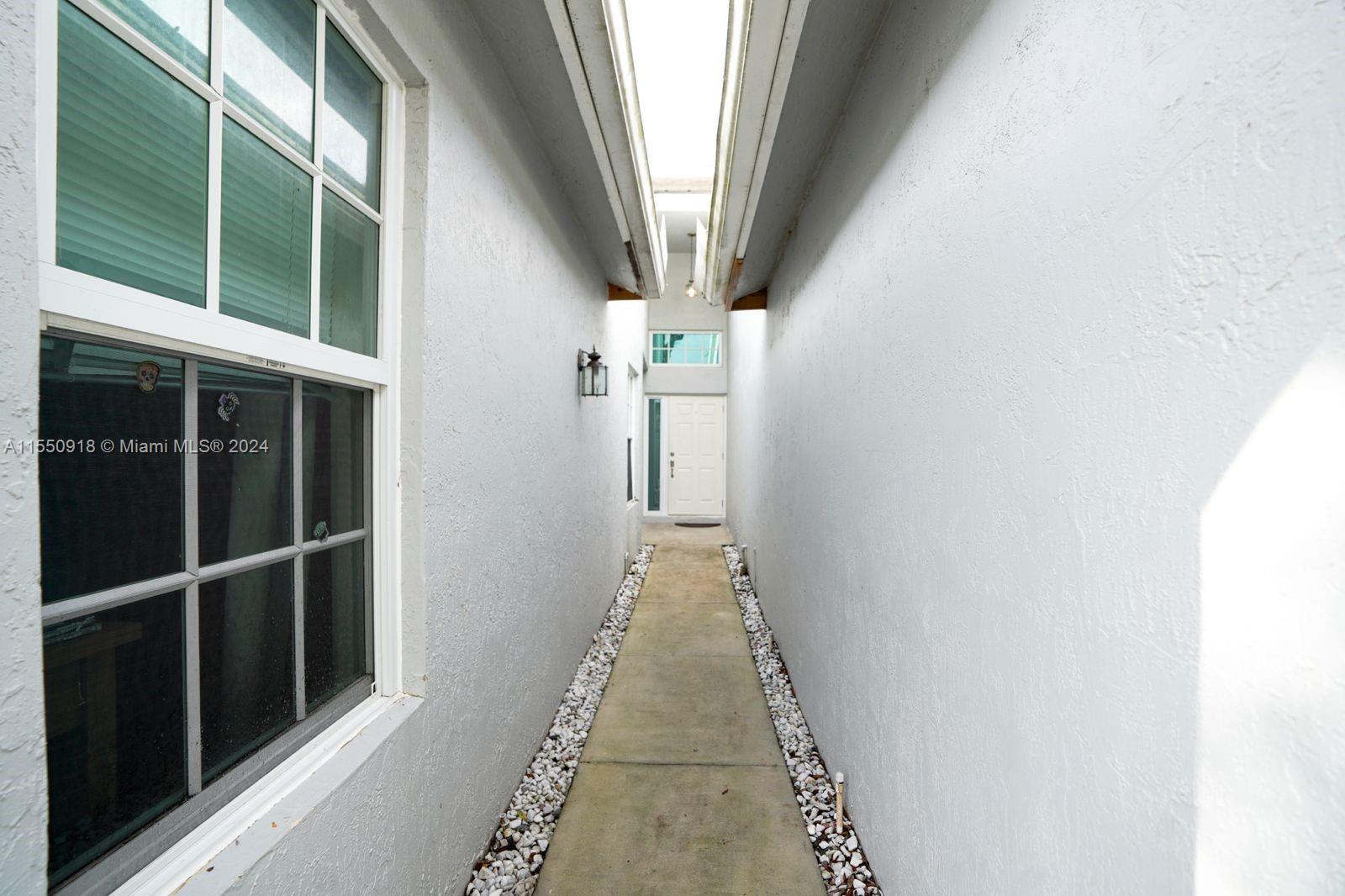 8719 Forest Hills Blvd, Coral Springs, FL, 33065 United States, 3 Bedrooms Bedrooms, ,2 BathroomsBathrooms,Residential,For Sale,Forest Hills Blvd,A11550918