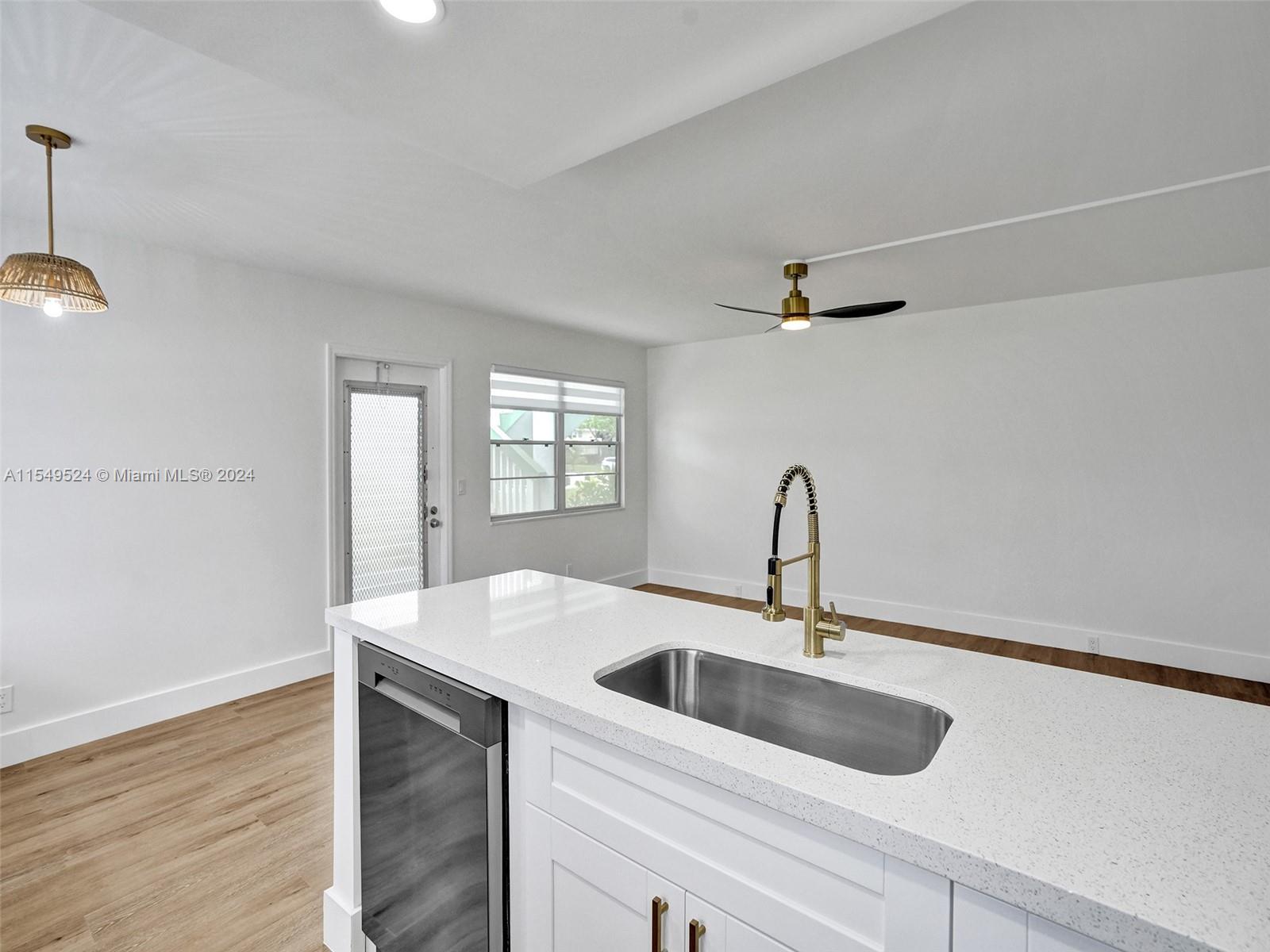 21 Prescott B, Deerfield Beach, FL, 33442 United States, 2 Bedrooms Bedrooms, ,1 BathroomBathrooms,Residential,For Sale,Prescott B,A11549524