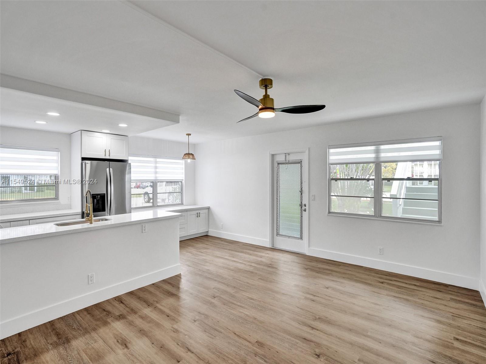 21 Prescott B, Deerfield Beach, FL, 33442 United States, 2 Bedrooms Bedrooms, ,1 BathroomBathrooms,Residential,For Sale,Prescott B,A11549524
