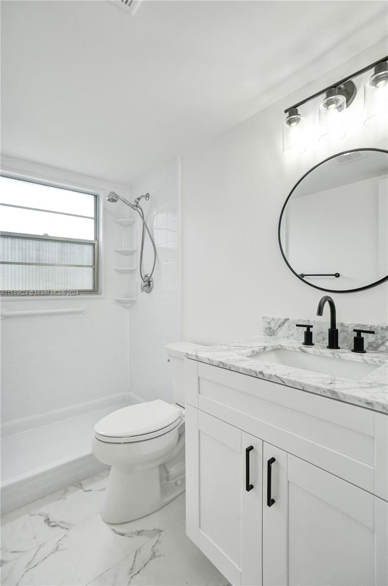 21 Prescott B, Deerfield Beach, FL, 33442 United States, 2 Bedrooms Bedrooms, ,1 BathroomBathrooms,Residential,For Sale,Prescott B,A11549524