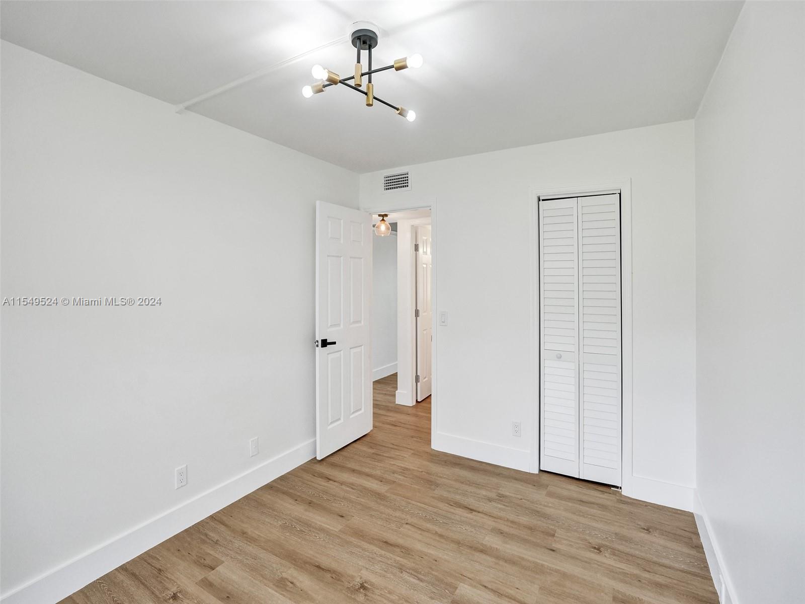 21 Prescott B, Deerfield Beach, FL, 33442 United States, 2 Bedrooms Bedrooms, ,1 BathroomBathrooms,Residential,For Sale,Prescott B,A11549524