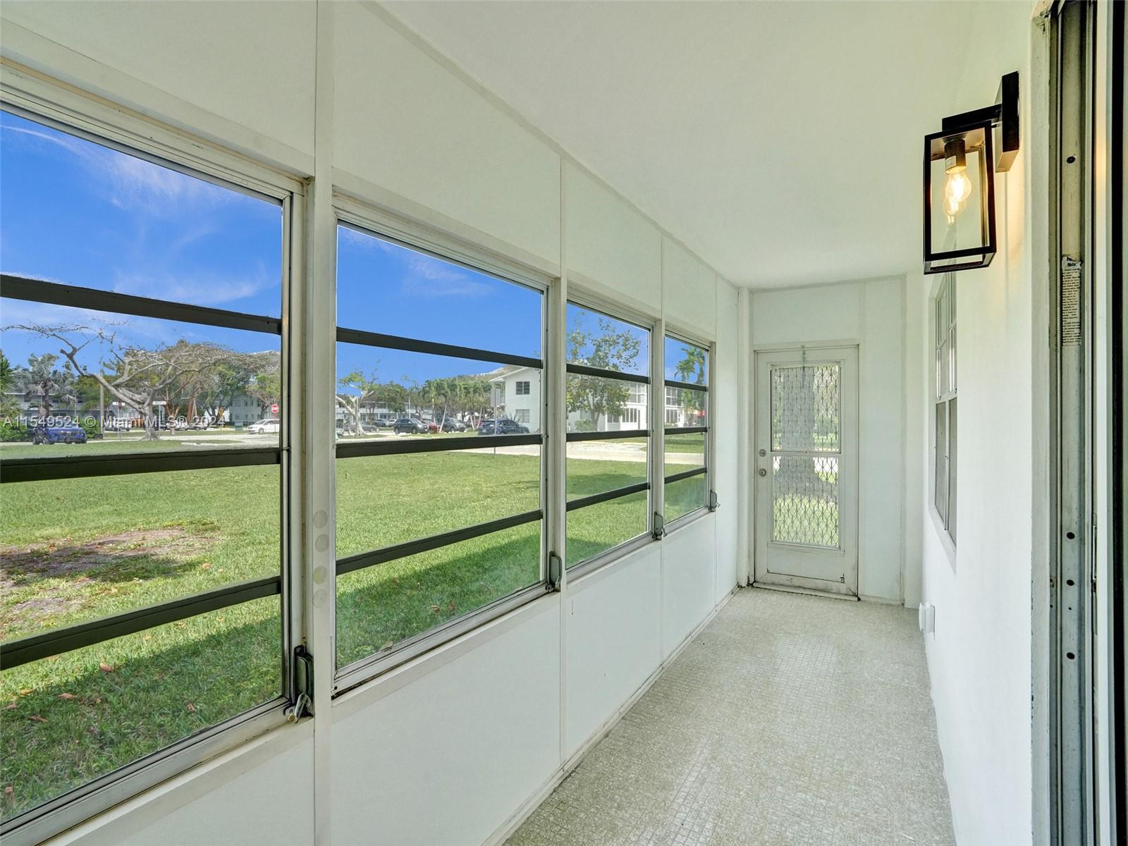 21 Prescott B, Deerfield Beach, FL, 33442 United States, 2 Bedrooms Bedrooms, ,1 BathroomBathrooms,Residential,For Sale,Prescott B,A11549524