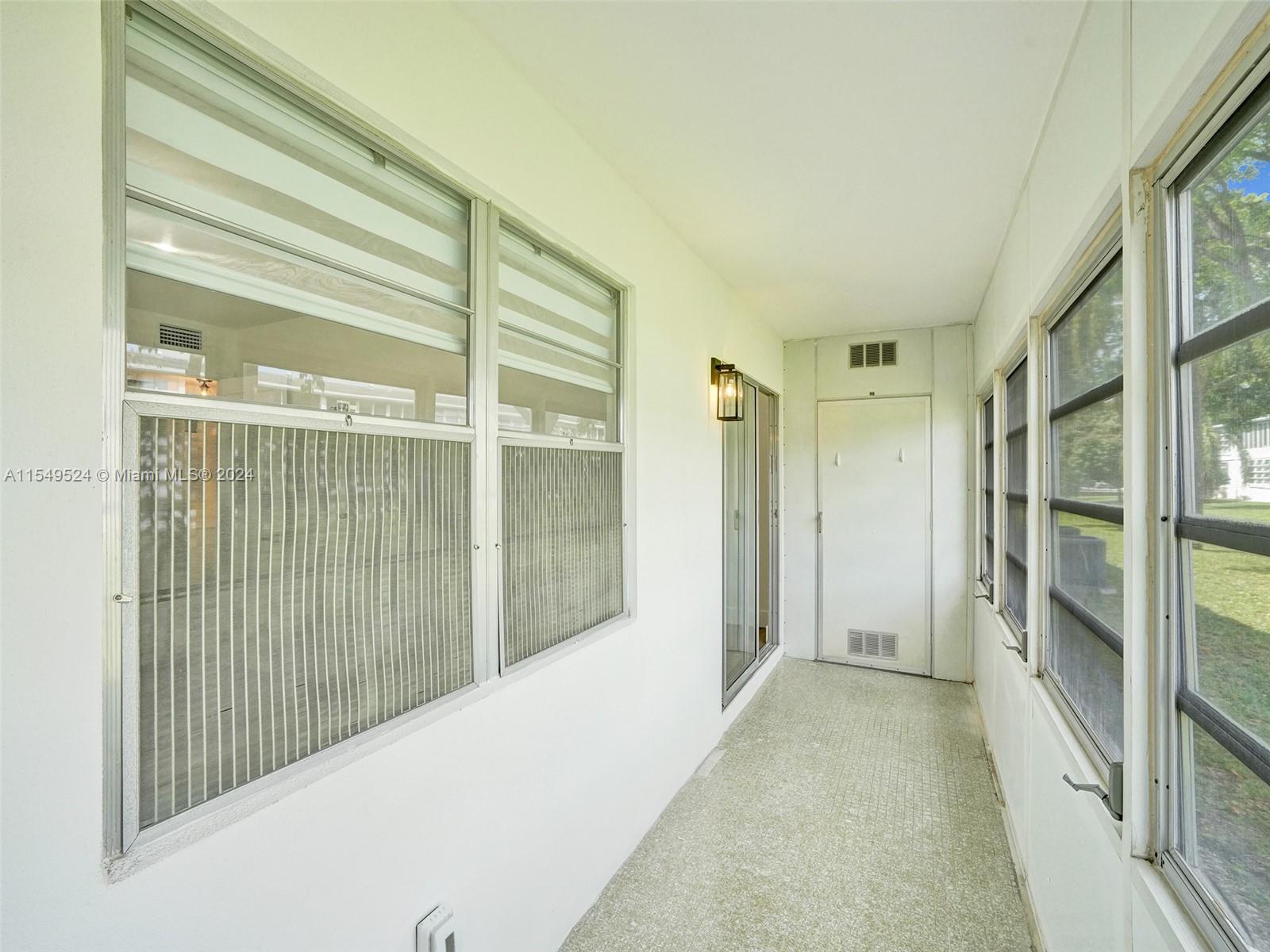 21 Prescott B, Deerfield Beach, FL, 33442 United States, 2 Bedrooms Bedrooms, ,1 BathroomBathrooms,Residential,For Sale,Prescott B,A11549524