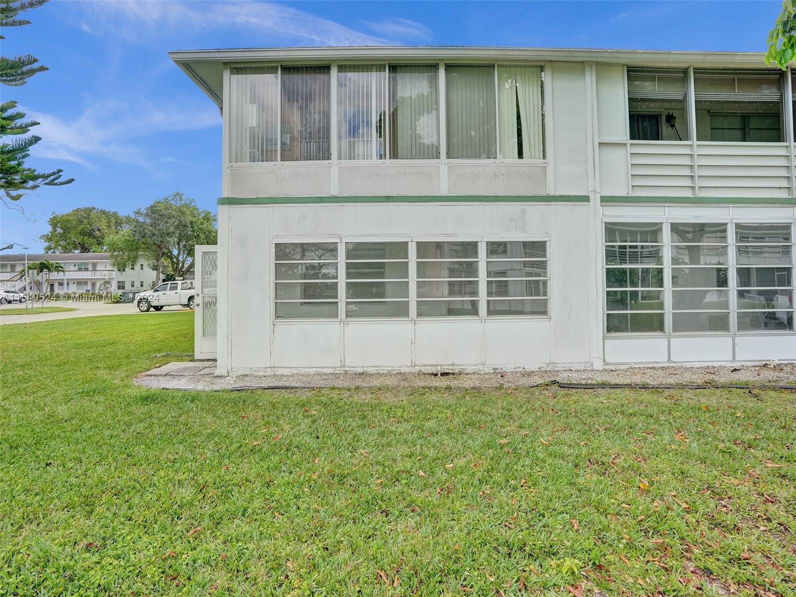 21 Prescott B, Deerfield Beach, FL, 33442 United States, 2 Bedrooms Bedrooms, ,1 BathroomBathrooms,Residential,For Sale,Prescott B,A11549524