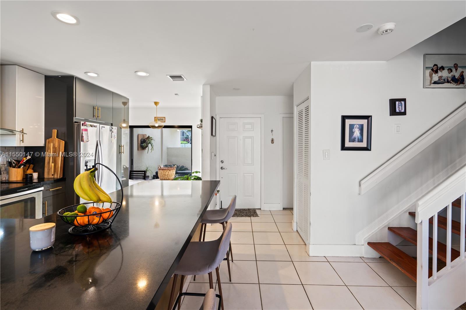 9775 NW 44th Ter 9775, Doral, Florida 33178, 3 Bedrooms Bedrooms, ,2 BathroomsBathrooms,Residential,For Sale,9775 NW 44th Ter 9775,A11550147