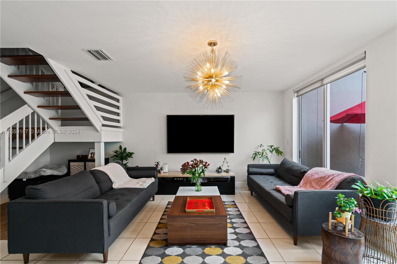 9775 NW 44th Ter 9775, Doral, Florida 33178, 3 Bedrooms Bedrooms, ,2 BathroomsBathrooms,Residential,For Sale,9775 NW 44th Ter 9775,A11550147