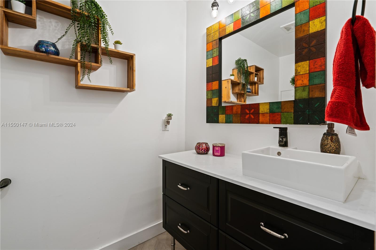 9775 NW 44th Ter 9775, Doral, Florida 33178, 3 Bedrooms Bedrooms, ,2 BathroomsBathrooms,Residential,For Sale,9775 NW 44th Ter 9775,A11550147