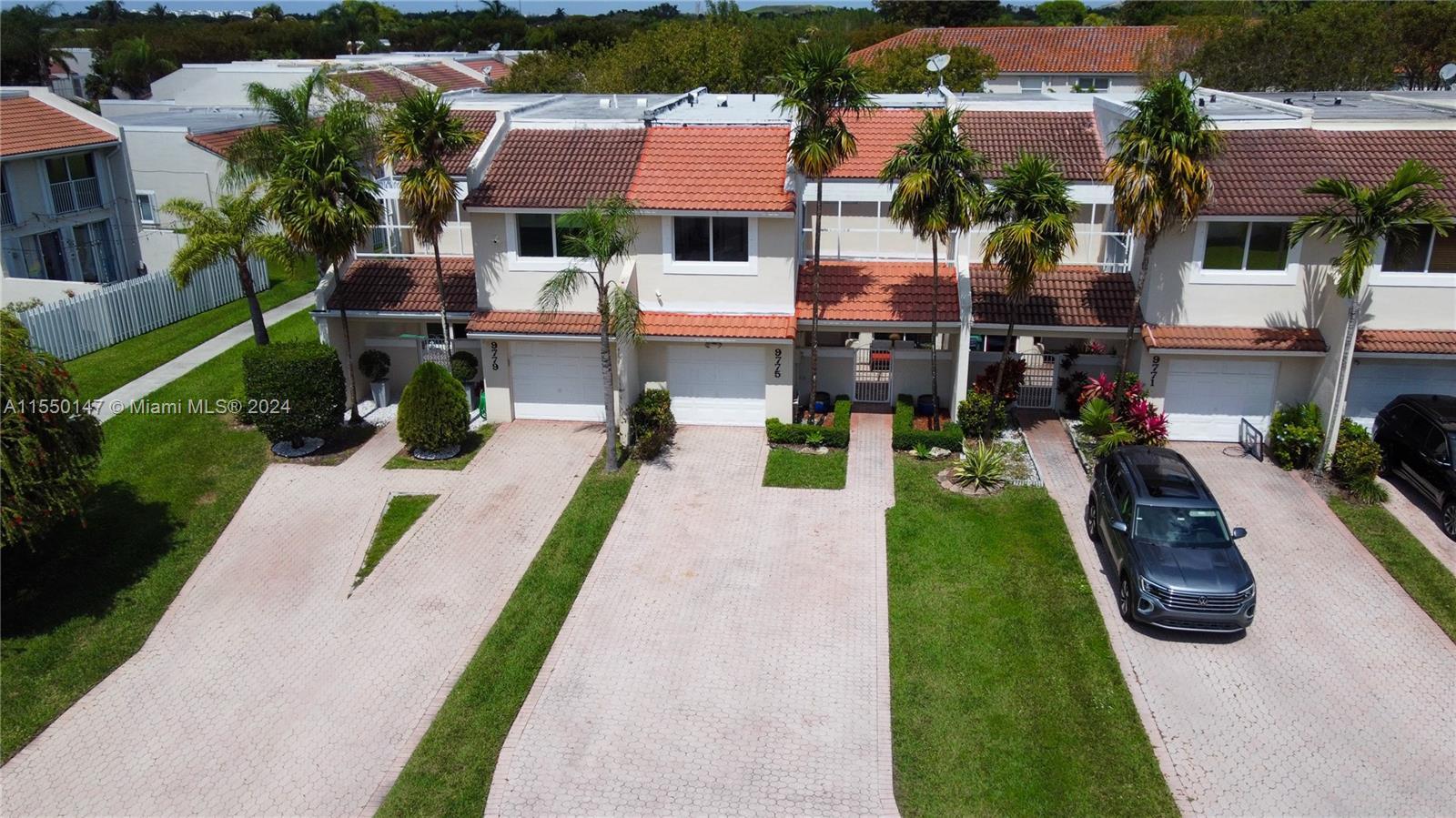 9775 NW 44th Ter 9775, Doral, Florida 33178, 3 Bedrooms Bedrooms, ,2 BathroomsBathrooms,Residential,For Sale,9775 NW 44th Ter 9775,A11550147