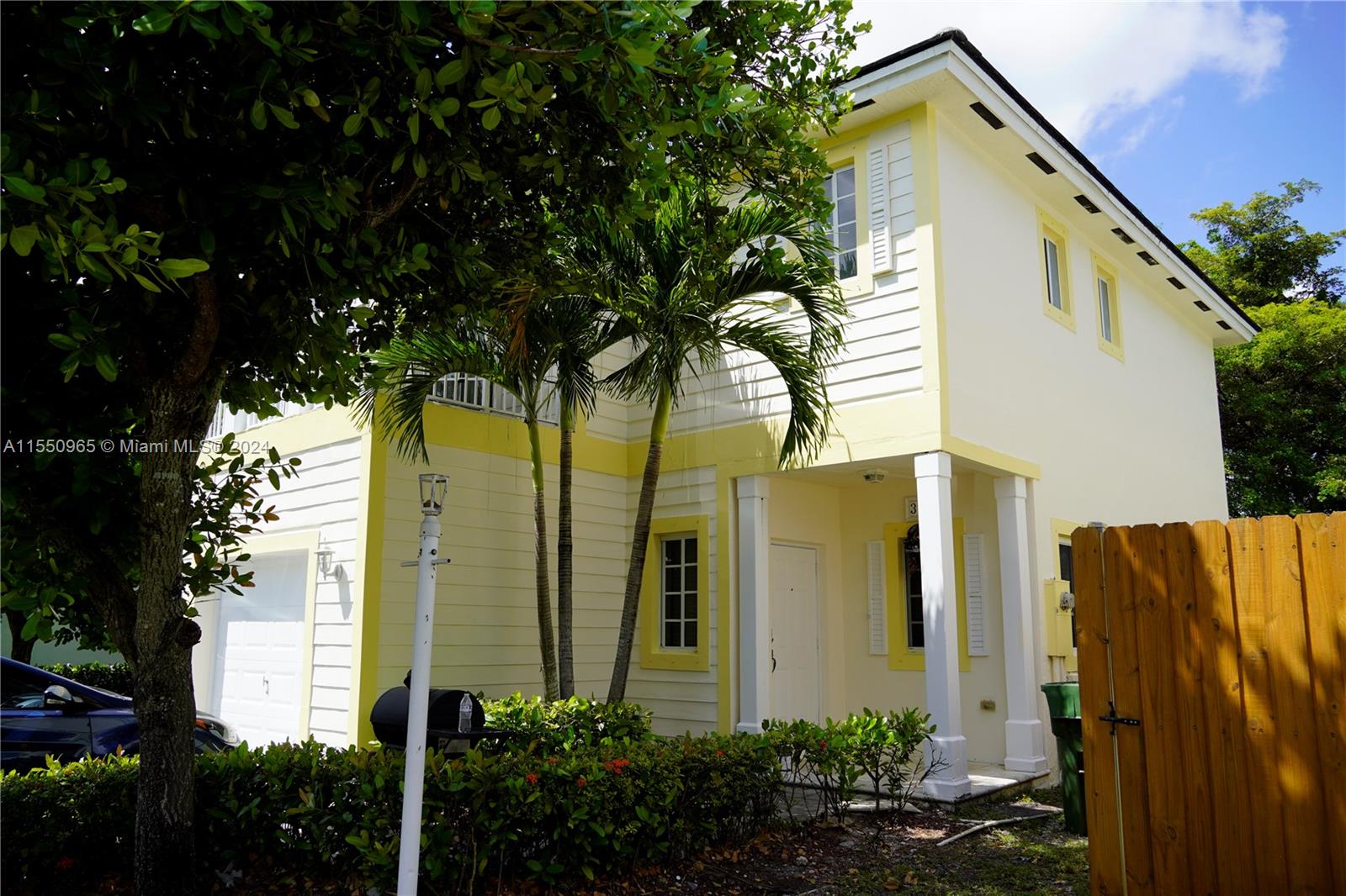 3147 NE 4th St, Homestead, Florida 33033, 3 Bedrooms Bedrooms, ,3 BathroomsBathrooms,Residential,For Sale,3147 NE 4th St,A11550965