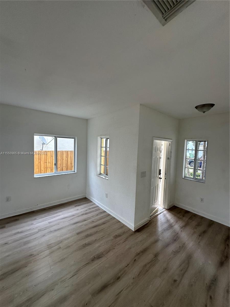 3147 NE 4th St, Homestead, Florida 33033, 3 Bedrooms Bedrooms, ,3 BathroomsBathrooms,Residential,For Sale,3147 NE 4th St,A11550965