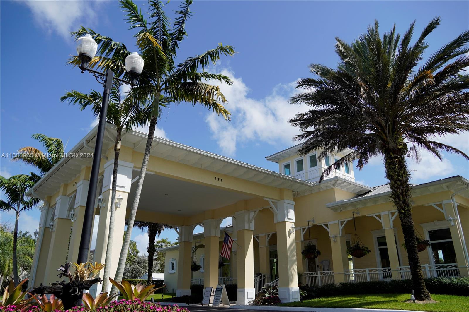 3147 NE 4th St, Homestead, Florida 33033, 3 Bedrooms Bedrooms, ,3 BathroomsBathrooms,Residential,For Sale,3147 NE 4th St,A11550965