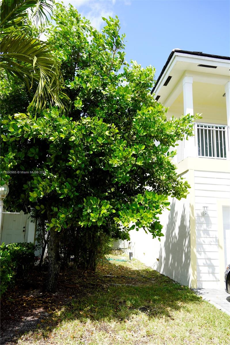 3147 NE 4th St, Homestead, Florida 33033, 3 Bedrooms Bedrooms, ,3 BathroomsBathrooms,Residential,For Sale,3147 NE 4th St,A11550965