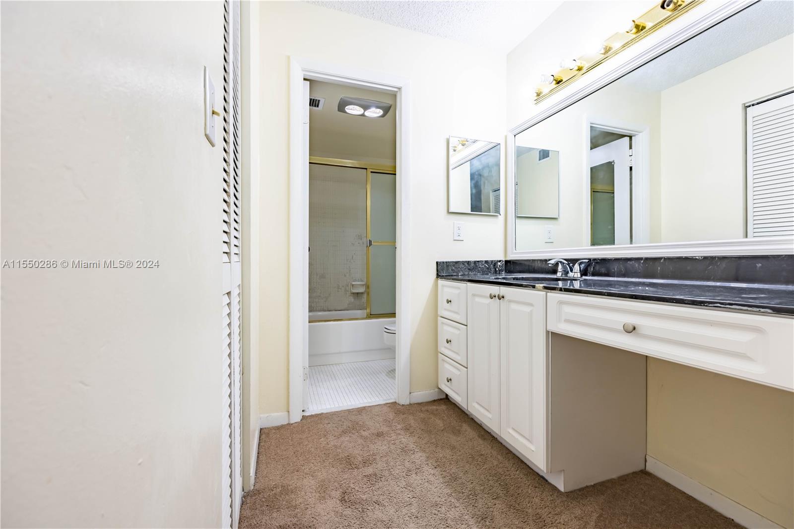 6101 N Falls Cir Dr 206, Lauderhill, Florida 33319, 1 Bedroom Bedrooms, ,1 BathroomBathrooms,Residential,For Sale,6101 N Falls Cir Dr 206,A11550286